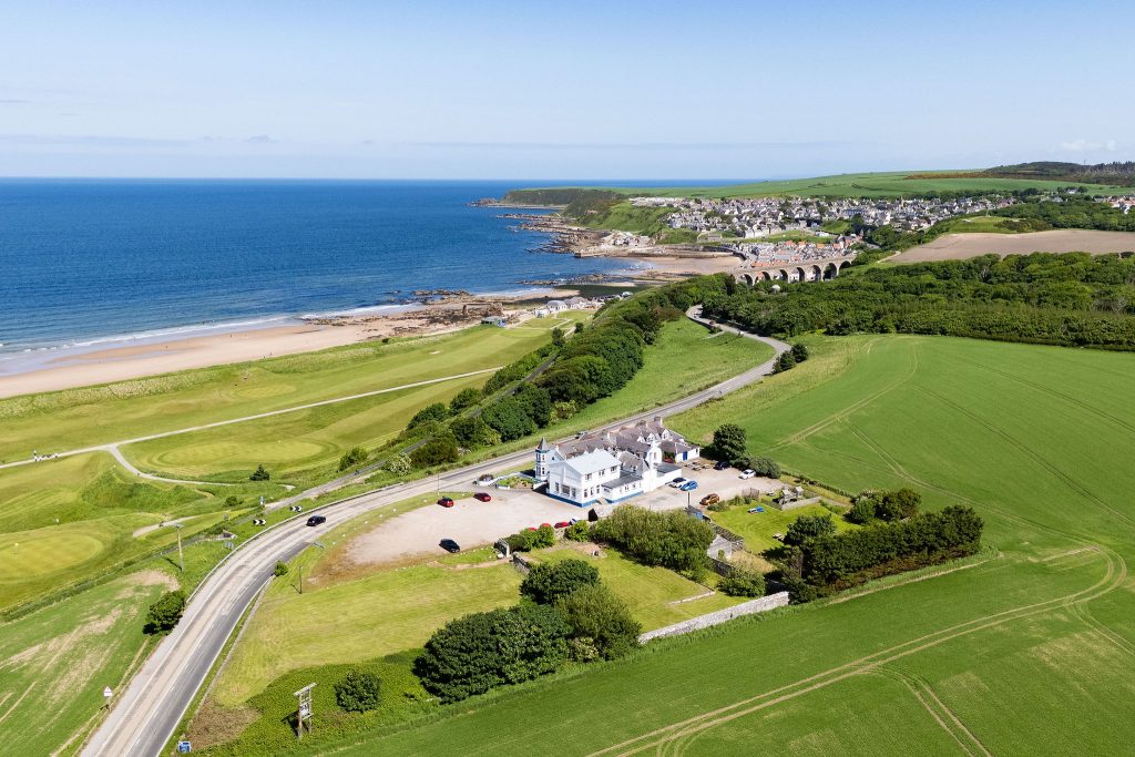 Cullen Bay Hotel, Cullen